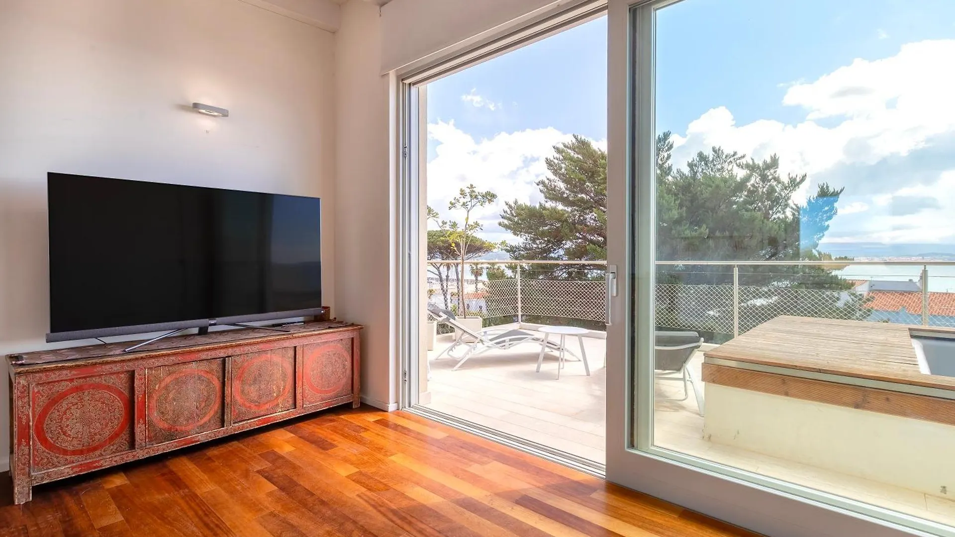 Luxury Seafront Villa With Rooftop Pool & Stunning Sea Views Fertilia Itália